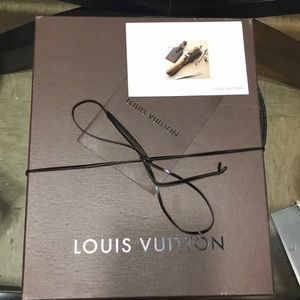 Women’s Louis Vuitton sneakers